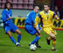 Zľava Peter Hlinka (č.4), Vladimír Leitner (č.9) a Andrij Ševčenko (č.9) počas prípravného zápasu Slovensko - Ukrajina (1:1). Trnava, 20. novembra 2002.