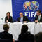 Prezident FIFA Joseph S. Blatter (v strede), prezident SFZ Ján Kováčik (vpravo) a tlmočníčka Zuzana Kováčová na oficiálnej tlačovej konferencii. Bratislava, 7. septembra 2011.