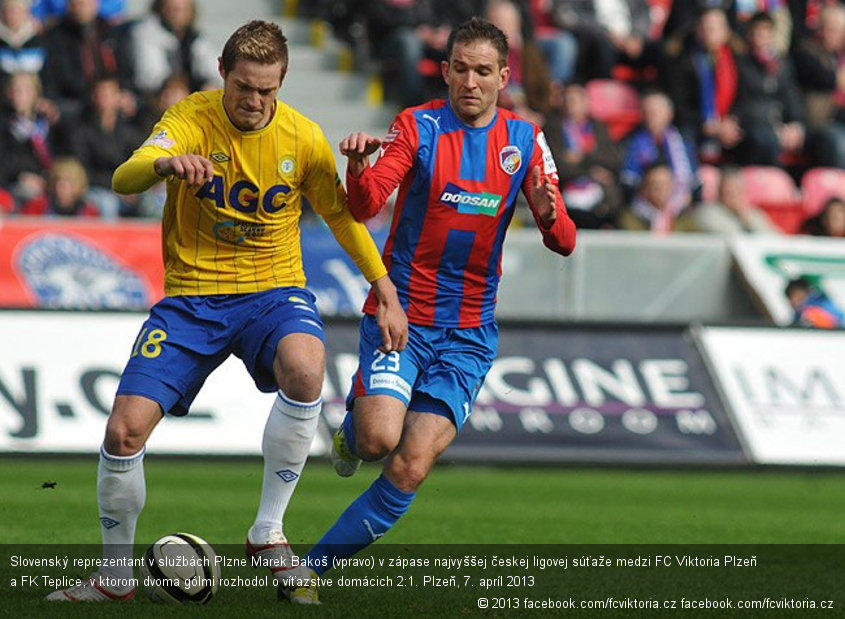 Slovenský reprezentant v službách Plzne Marek Bakoš (vpravo) v zápase najvyššej českej ligovej súťaže medzi FC Viktoria Plzeň a FK Teplice, v ktorom dvoma gólmi rozhodol o víťazstve domácich 2:1. Plzeň, 7. apríl 2013