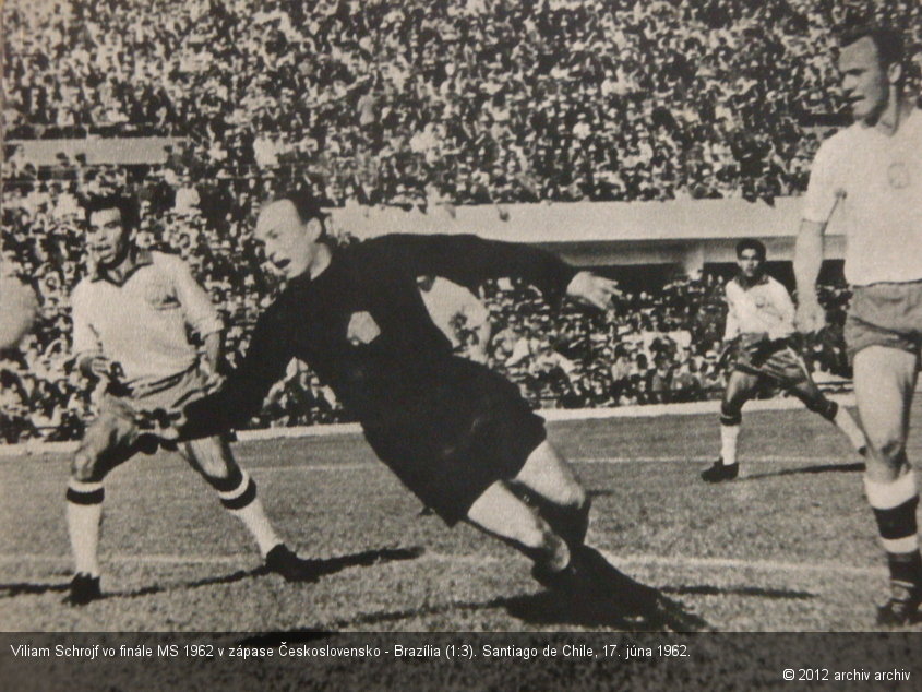 Viliam Schrojf vo finále MS 1962 v zápase Československo - Brazília (1:3). Santiago de Chile, 17. júna 1962.