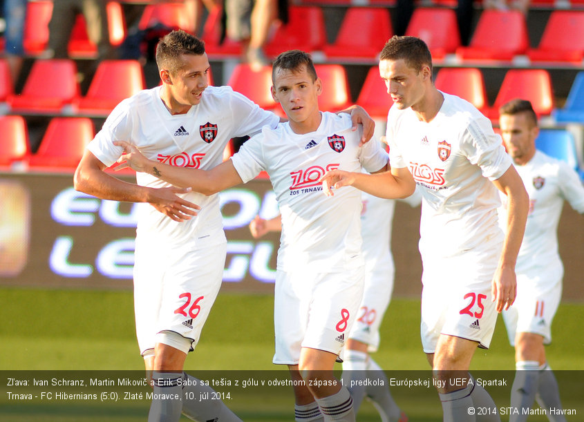 Zľava: Ivan Schranz, Martin Mikovič a Erik Sabo sa tešia z gólu v odvetnom zápase 1. predkola  Európskej ligy UEFA Spartak Trnava - FC Hibernians (5:0). Zlaté Moravce, 10. júl 2014.