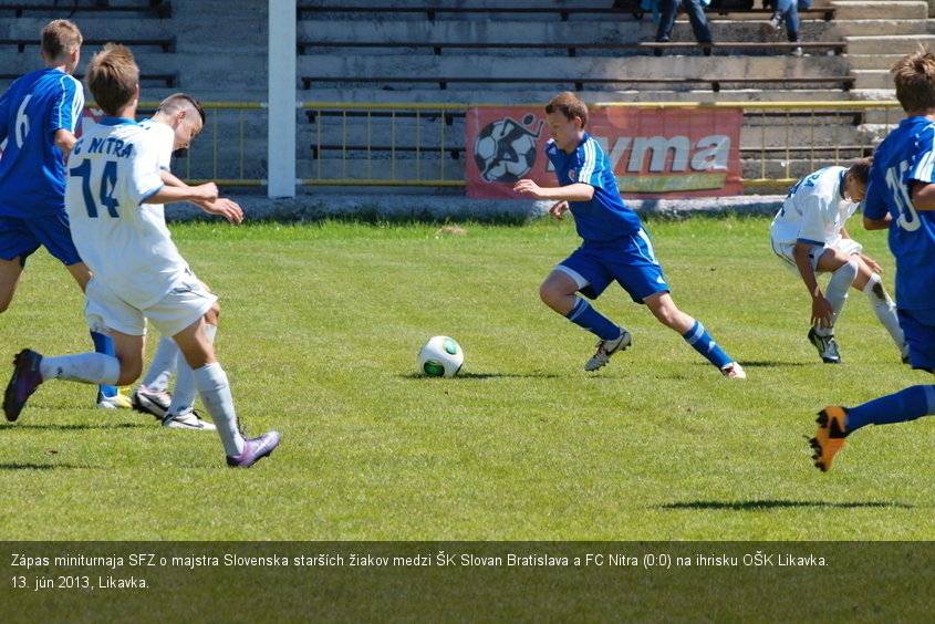 Zápas miniturnaja SFZ o majstra Slovenska starších žiakov medzi ŠK Slovan Bratislava a FC Nitra (0:0) na ihrisku OŠK Likavka. 13. jún 2013, Likavka.