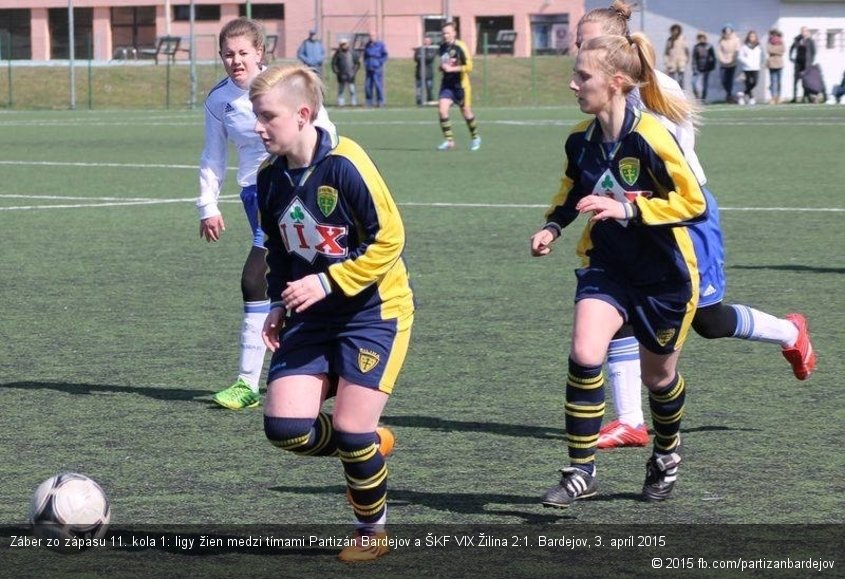 Záber zo zápasu 11. kola 1: ligy žien medzi tímami Partizán Bardejov a ŠKF VIX Žilina 2:1. Bardejov, 3. apríl 2015