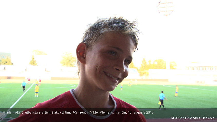 Mladý nadaný futbalista starších žiakov B tímu AS Trenčín Viktor Klemens. Trenčín, 18. augusta 2012.