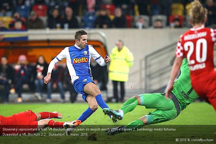 Slovenský reprezentant a hráč Vfl Bochum strieľa jeden zo svojich svoch gólov v zápase 2. bundesligy medzi fortunou Dusseldorf a VfL Bochum 2:2.  Dusseldorf, 6. marec 2015