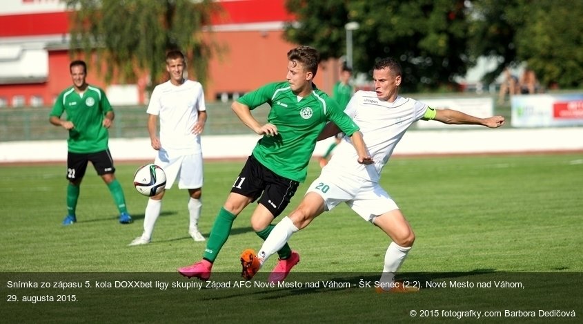 Snímka zo zápasu 5. kola DOXXbet ligy skupiny Západ AFC Nové Mesto nad Váhom - ŠK Senec (2:2). Nové Mesto nad Váhom, 29. augusta 2015.