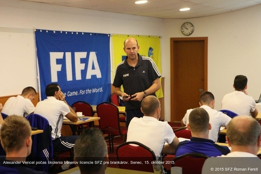 Alexander Vencel počas školenia trénerov licencie SFZ pre brankárov. Senec, 15. október 2015.