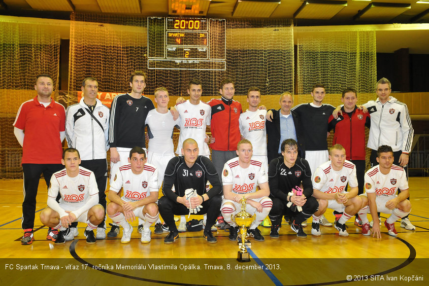 FC Spartak Trnava - víťaz 17. ročníka Memoriálu Vlastimila Opálka. Trnava, 8. december 2013.