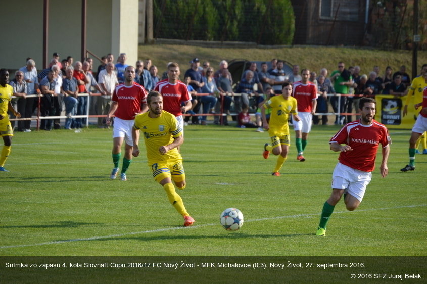 Snímka zo zápasu 4. kola Slovnaft Cupu 2016/17 FC Nový Život - MFK Michalovce (0:3). Nový Život, 27. septembra 2016.