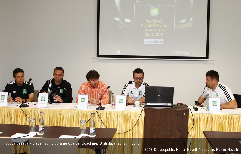 Tlačová beseda k prezentácii programu Coerver Coaching. Bratislava, 23. apríl 2013.