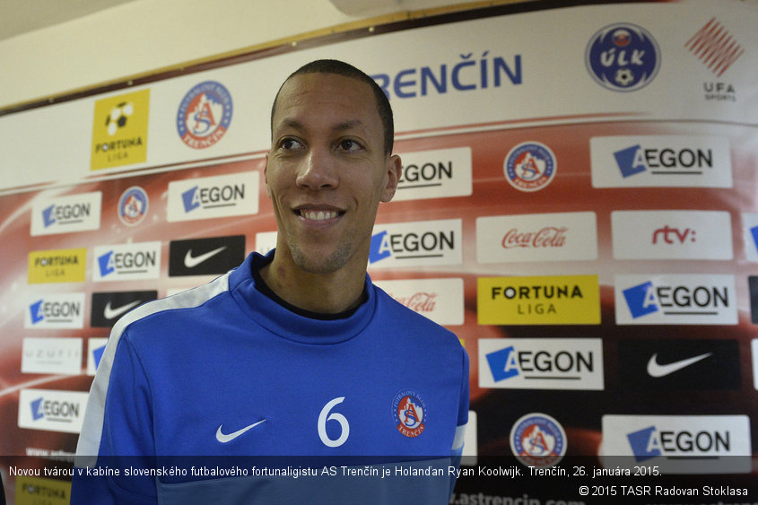 Novou tvárou v kabíne slovenského futbalového fortunaligistu AS Trenčín je Holanďan Ryan Koolwijk. Trenčín, 26. januára 2015.