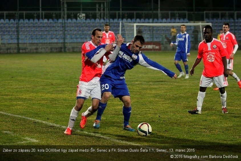 Záber zo zápasu 20. kola DOXXbet ligy západ medzi ŠK Senec a FK Slovan Duslo Šaľa 1:1, Senec, 13. marec 2015