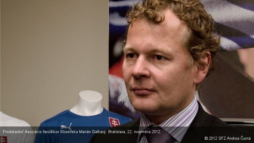 Predstaviteľ Asociácie fanúšikov Slovenska Marián Galbavý. Bratislava, 22. novembra 2012.