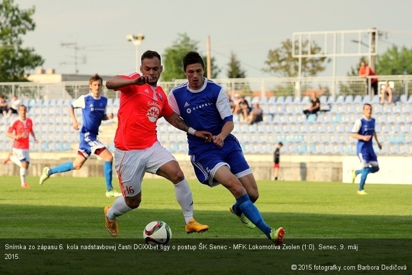 Snímka zo zápasu 6. kola nadstavbovej časti DOXXbet ligy o postup ŠK Senec - MFK Lokomotíva Zvolen (1:0). Senec, 9. máj 2015.