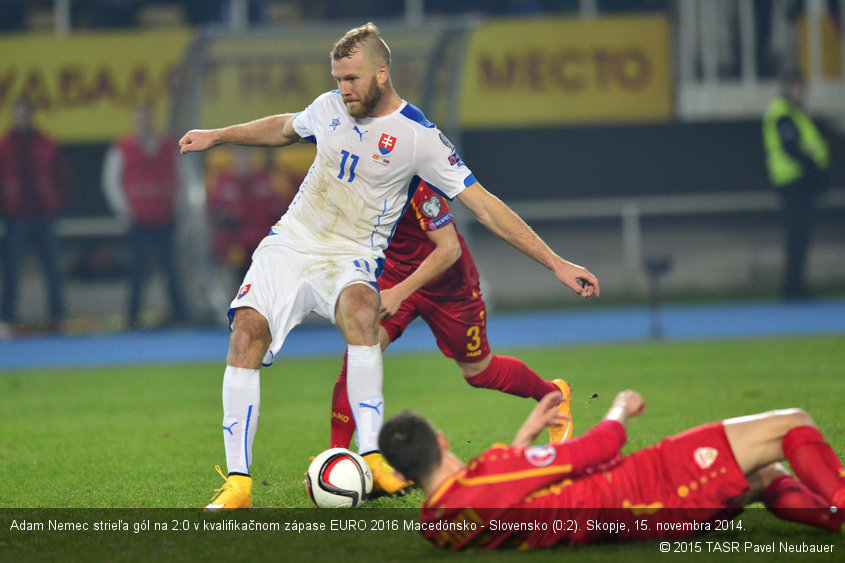 Adam Nemec strieľa gól na 2:0 v kvalifikačnom zápase EURO 2016 Macedónsko - Slovensko (0:2). Skopje, 15. novembra 2014.