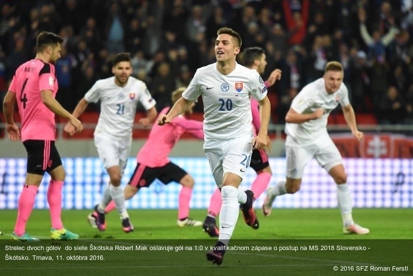 Strelec dvoch gólov  do siete Škótska Róbert Mak oslavuje gól na 1:0 v kvalifikačnom zápase o postup na MS 2018 Slovensko - Škótsko. Trnava, 11. októbra 2016.