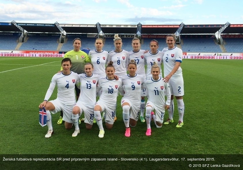 Ženská futbalová reprezentácia SR pred prípravným zápasom Island - Slovensko (4:1). Laugarsdarsvöllur, 17. septembra 2015.